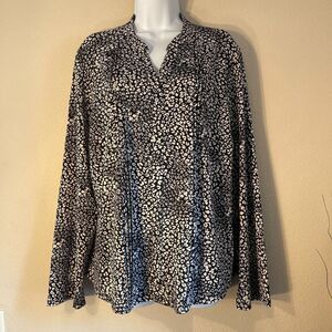 Nanette Lepore Animal Print Blouse Pintuck V Neck Long Sleeve XL Lightweight